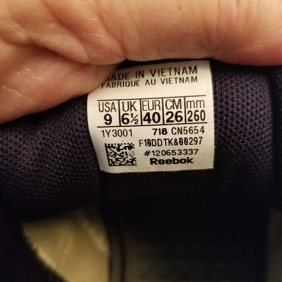 Reebok Purple Memory Tech Massage Trainers Womens Size 9 - Picture 2 of 7